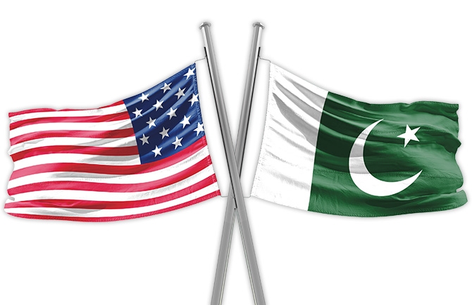 Flag of America and flag of Pakistan